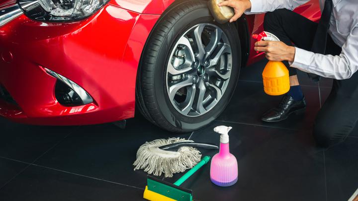 Akcesoria samochodowe, które przydadzą się każdemu