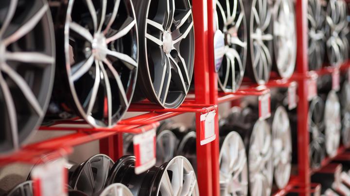 Stalowe czy aluminiowe? Jakie felgi na zimę wybrać? 