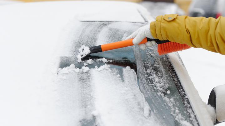 Zimowy niezbędnik, czyli kosmetyki do samochodu przydatne zimą 